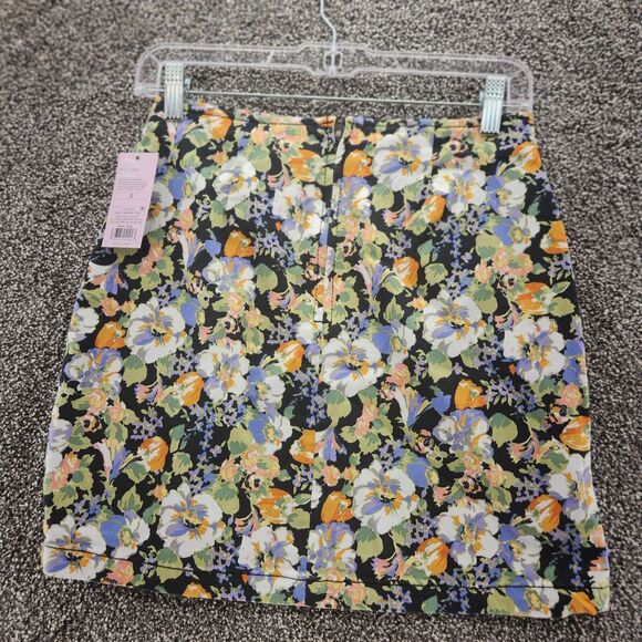 Wild Fable NWT Size 2 Floral Straight Pencil Knee Length Skirt - Picture 6 of 8